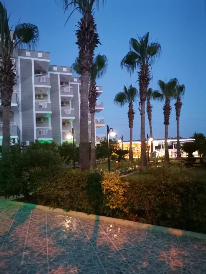 Side Oezguerhan Hotel Exteriör bild